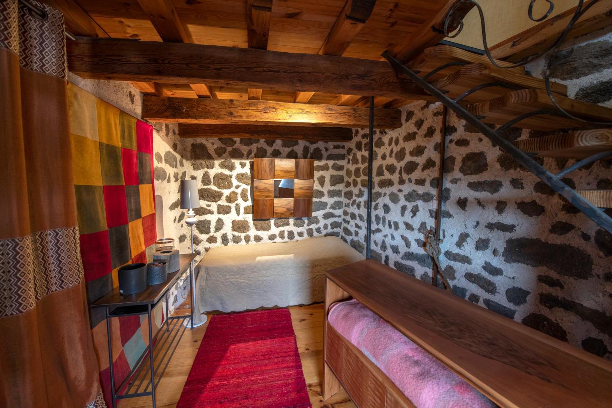 Chambre D'Hotes Et Gites Du Tapissier Polignac  Exterior foto